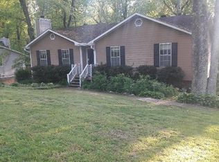 6830 Ridgewood Dr, Pinson, AL 35126