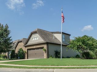 200 Falling Waters Way, Maylene, AL 35114