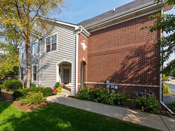 2nd image of 74 Fulbright Ln