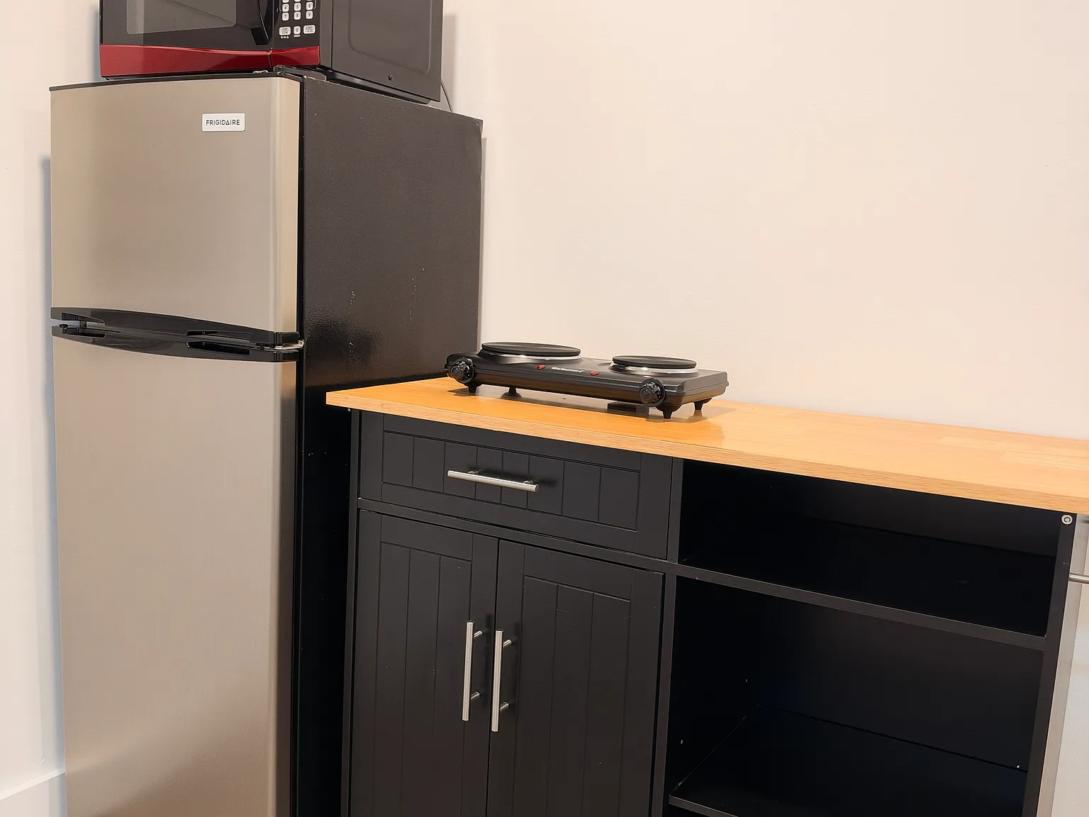 1 bed, 444 sqft, $999 — Photo 4