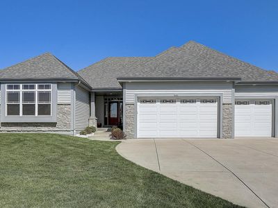 6590 S 47th St, Franklin, WI, 53132