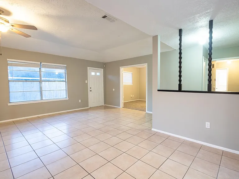 6542 Bridgegate Dr — Photo 10