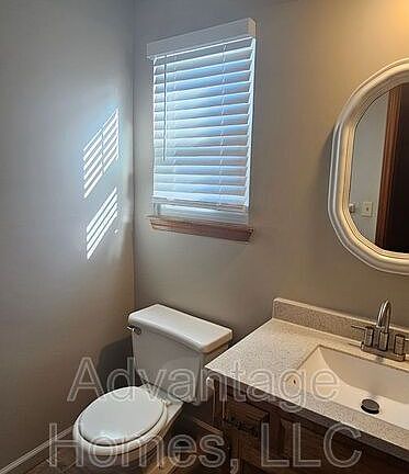 3rd image of 11905 W 117th Ter