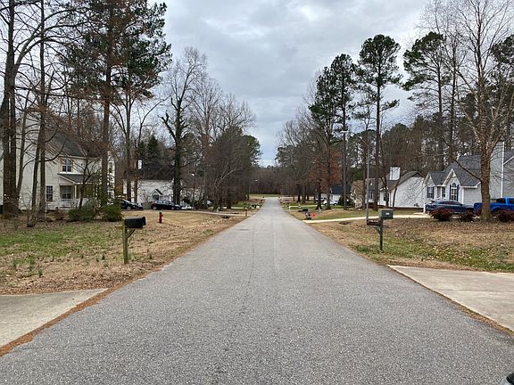 4th image of 1673 Deerwalk Dr