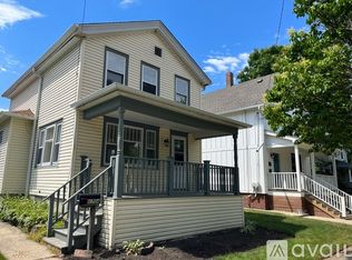 4704 5th Ave, Kenosha, WI 53140