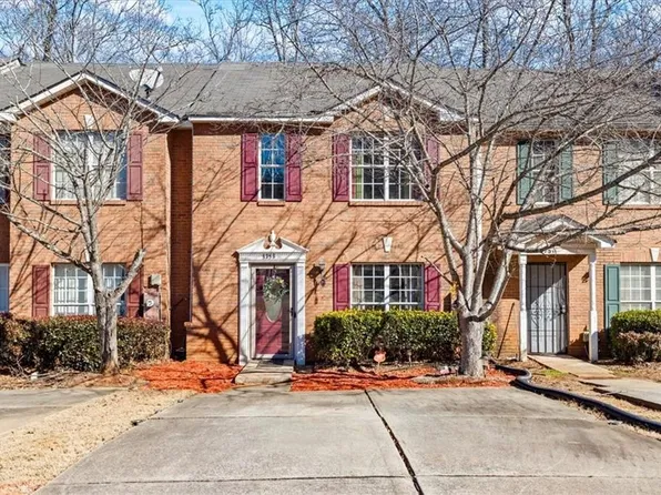 3753 Waldrop Ln, Decatur, GA 30034