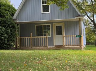 233 Davis St, Marcellus, MI 49067