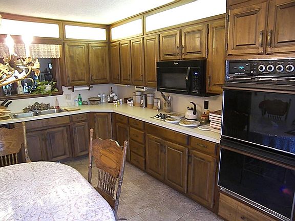 5th image of 2318 Indian Dr