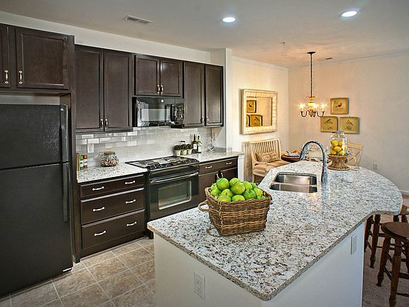 5th image of 3000 Conservancy Dr #3100-207