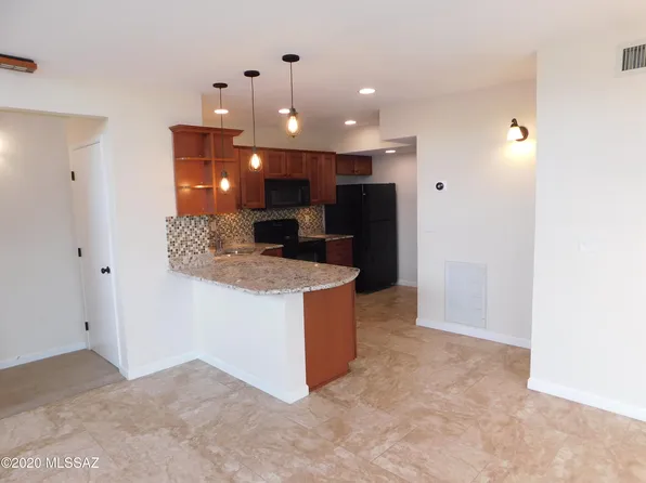 4271 N River Grove Cir, Tucson, AZ 85719