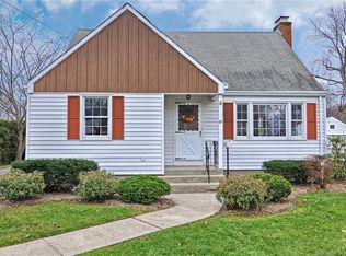 27 Park Ave, Wethersfield, CT 06109