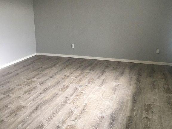 5th image of 2455 F St SE APT 5