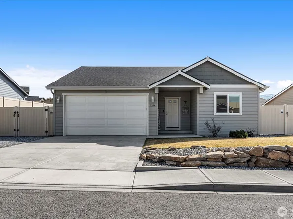 2254 SE Maryhill Street, East Wenatchee, WA 98802
