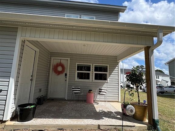 2nd image of 517 Tussey Dr