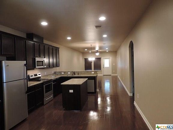 3rd image of 1009 Tripp Ln #1009