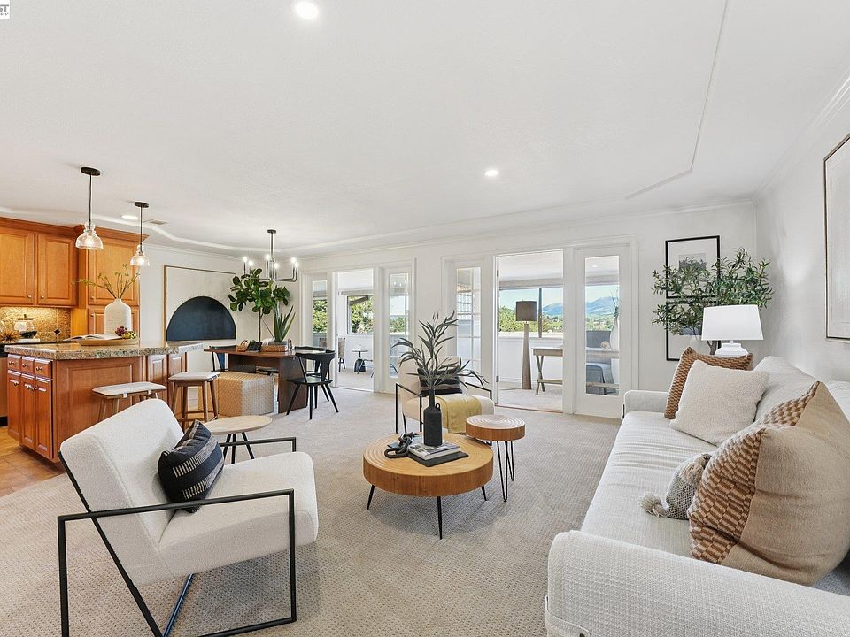 1st image of 1608 Golden Rain Rd APT 1