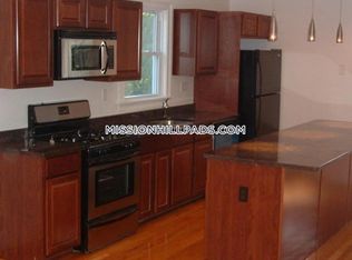 14 Iroquois St #UA1, Boston, MA 02120