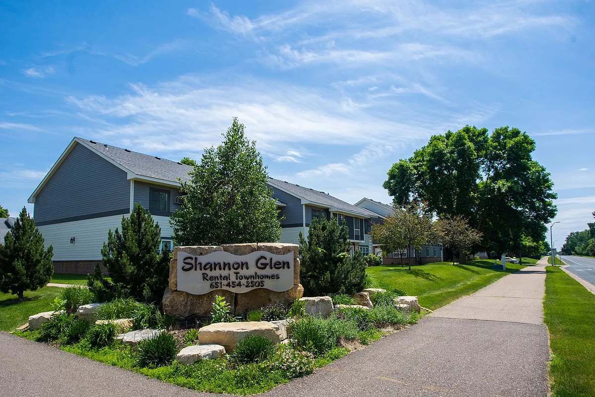Building Photo - Shannon Glen Townhomes