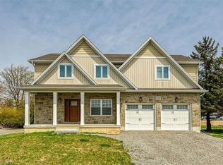 8184 Airport Rd E, Hamilton, ON L0R 1W0