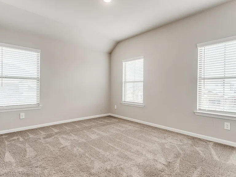 5427 Big Thicket Ln — Photo 9