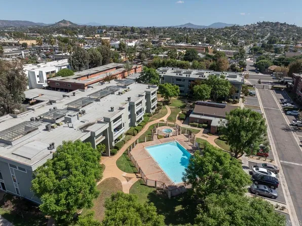 1050 E Washington Ave Unit 57, Escondido, CA 92025