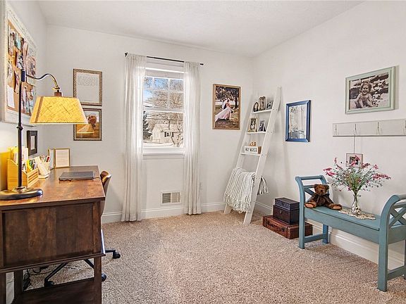 4th image of 198 Kirk Rd