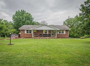 631 S Concord Dr, Princeton, IN 47670