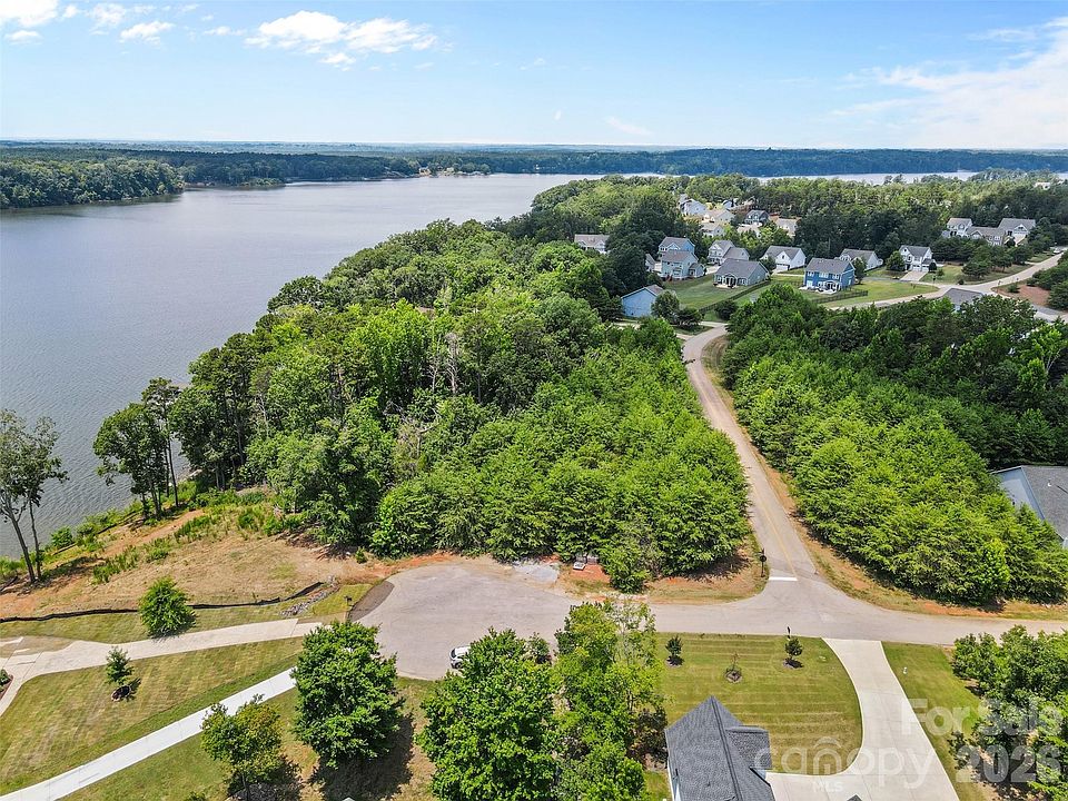 1st image of 19720 Harbor Watch Ct