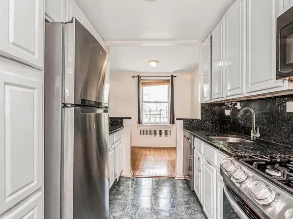 3636 Fieldston Road image 1 of 26