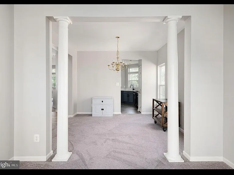 9333 Birch Cliff Dr — Photo 8