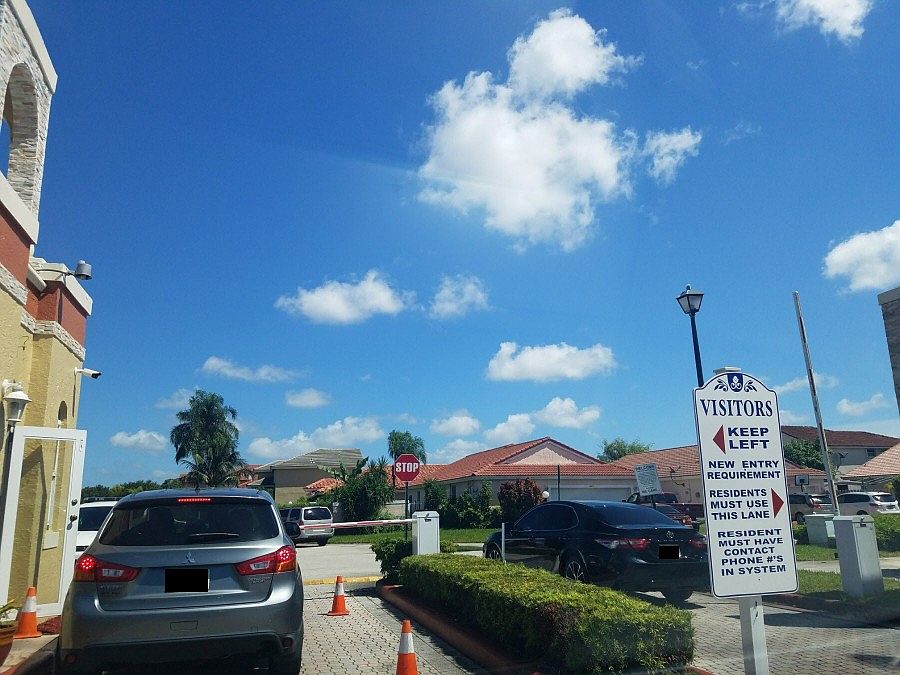 1st image of 18455 NW 52nd Psge