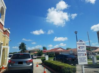 18455 NW 52nd Psge, Miami Gardens, FL 33055