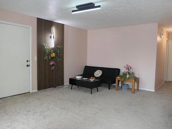 5th image of 205 E Jolly Rd #6