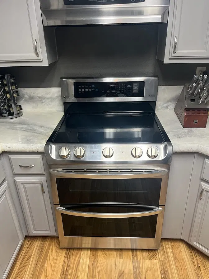 4 bed, 2400 sqft, $850 — Photo 4