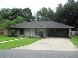 106 Doug Dr, Lafayette, LA 70508