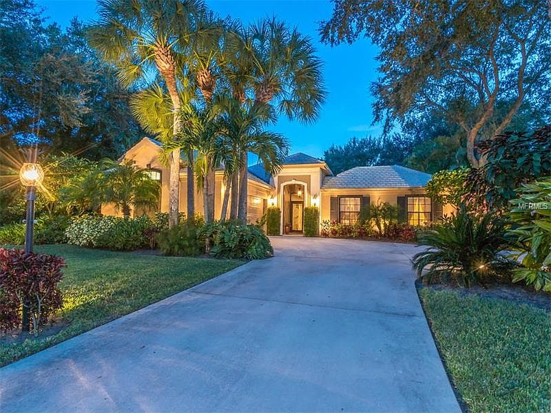 1st image of 35 Golf View Dr