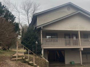 6 Holloway Dr #A, Collinsville, IL