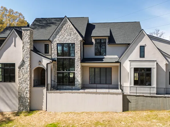 105 Edenburgh Rd, Raleigh, NC 27608