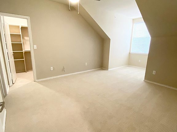 4th image of 5442 Caruth Haven Ln #926