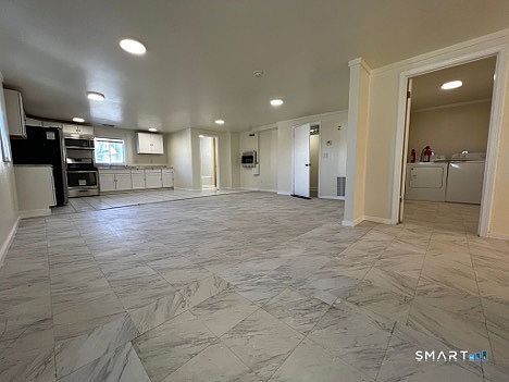 5th image of 22 Bagley Avenue