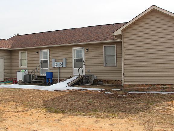 Washer/Dryer Hookups in Storage room