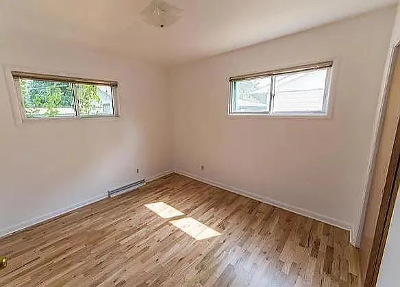 220 W Beckwith St E — Photo 6