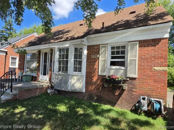 19592 Brady, Redford, MI 48240