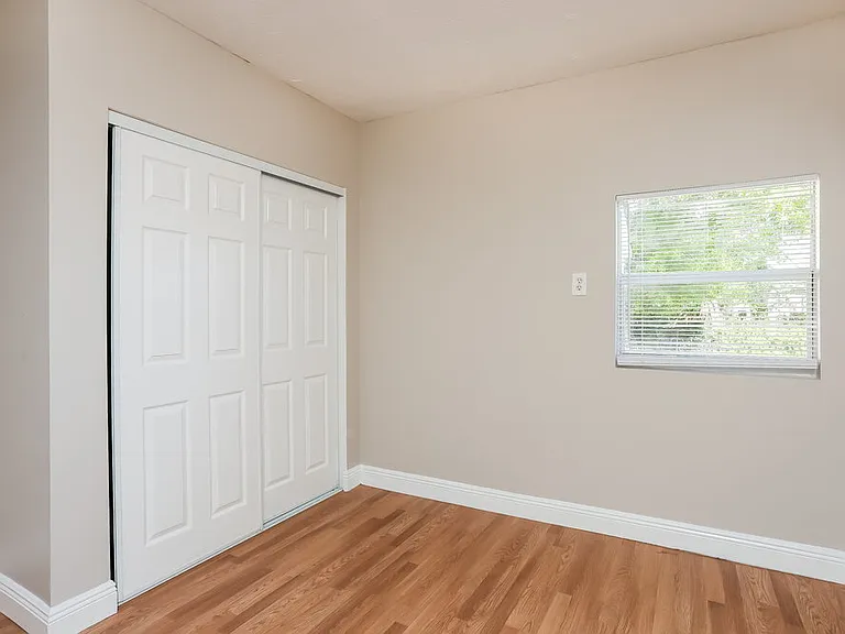360 Melton Dr — Photo 12