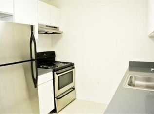 1000 Metropolitan Ave, Brooklyn, NY 11211