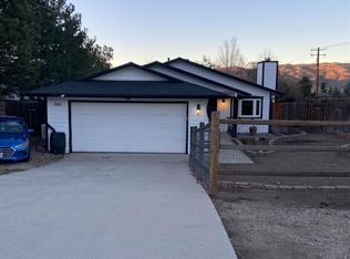 27601 Hialeah Dr, Tehachapi, CA 93561