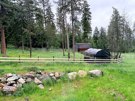 5th image of 19649 Golden Pine Ln