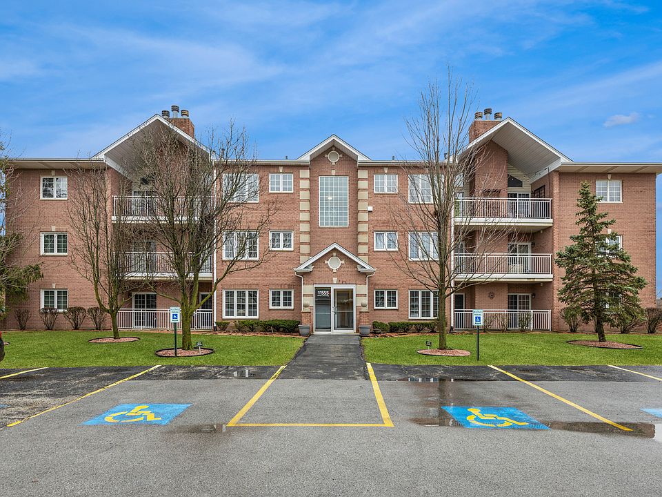 1st image of 11555 Settlers Pond Way Unit 1A