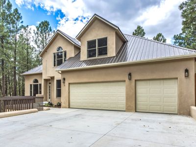 11 Primrose Ln, Los Alamos, NM, 87544