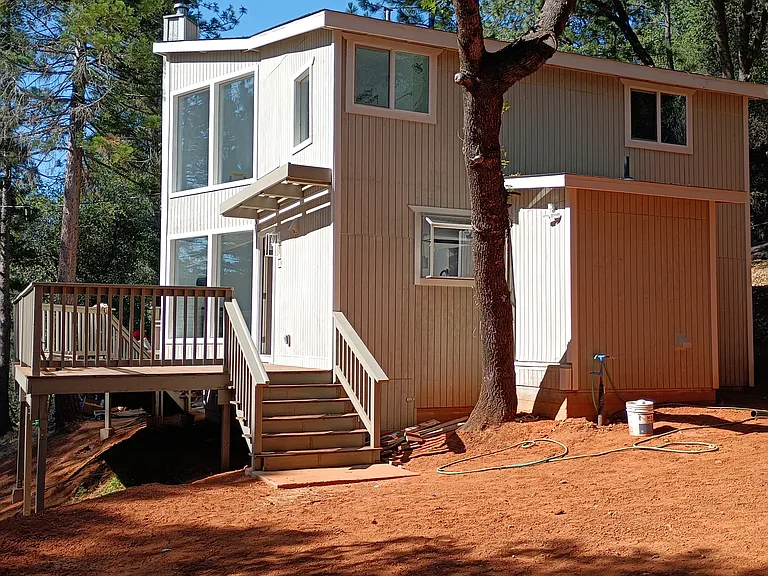 16904 Patricia Way — Photo 3